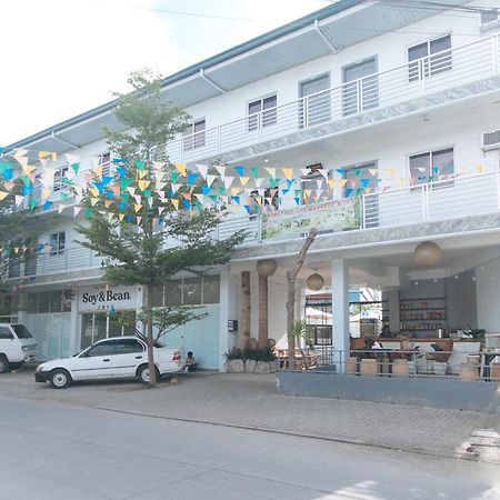 Reddoorz At Fat J Apartelle Mactan Cebu Zewnętrze zdjęcie